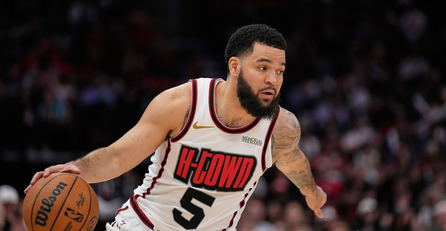 爱游戏官方入口-篮网力克尼克斯，范弗利特统治全场