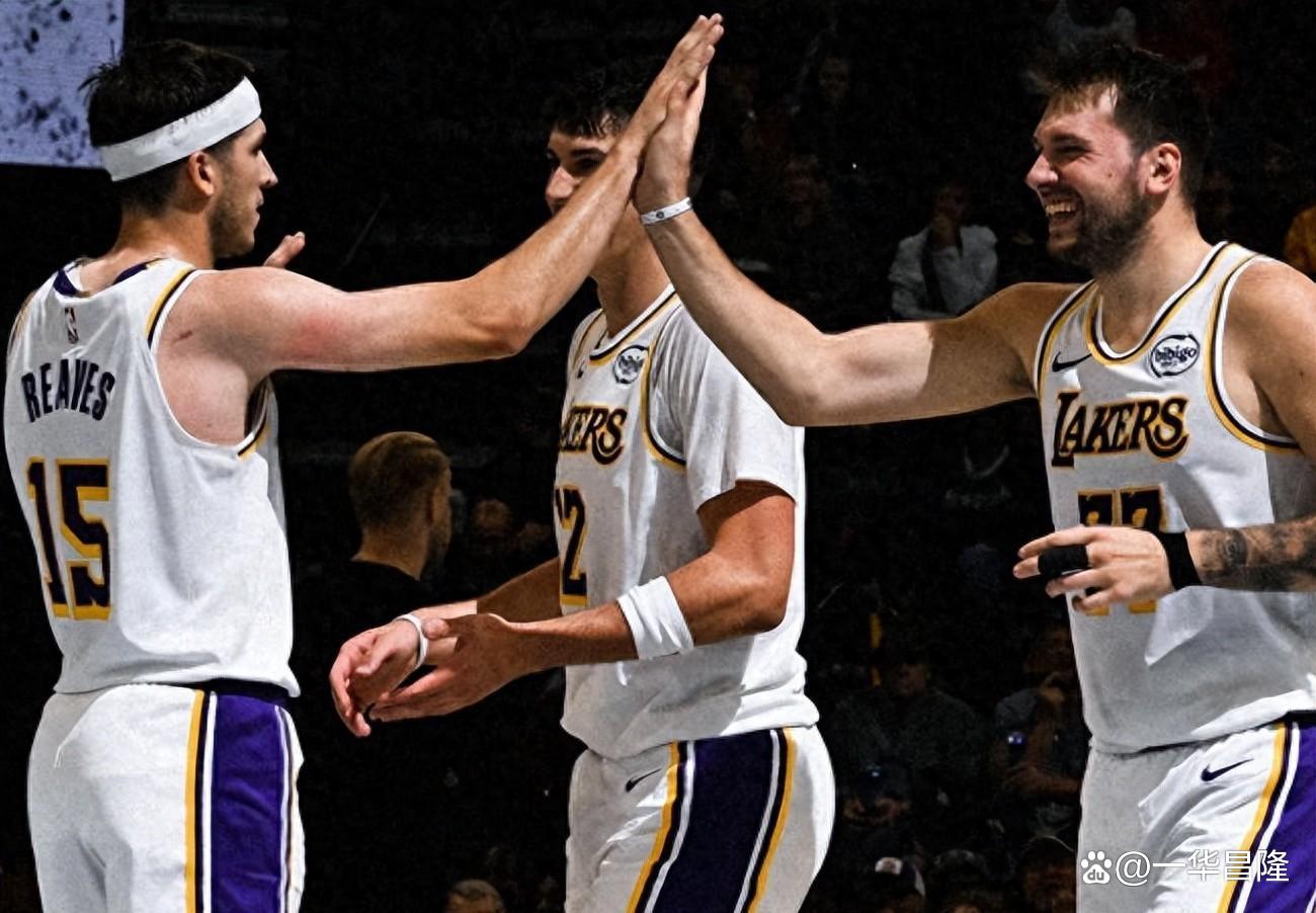 爱游戏下载-灰熊横扫公牛，保罗高光表现