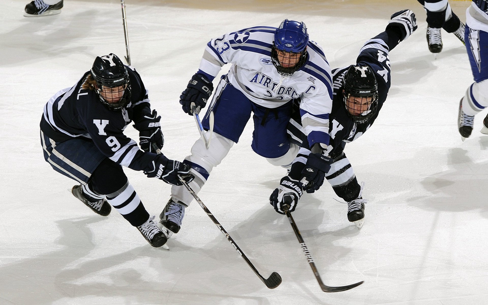 爱游戏-南十字星闪耀多哈，2026世界杯新西兰逆转巴拉圭的史诗之战