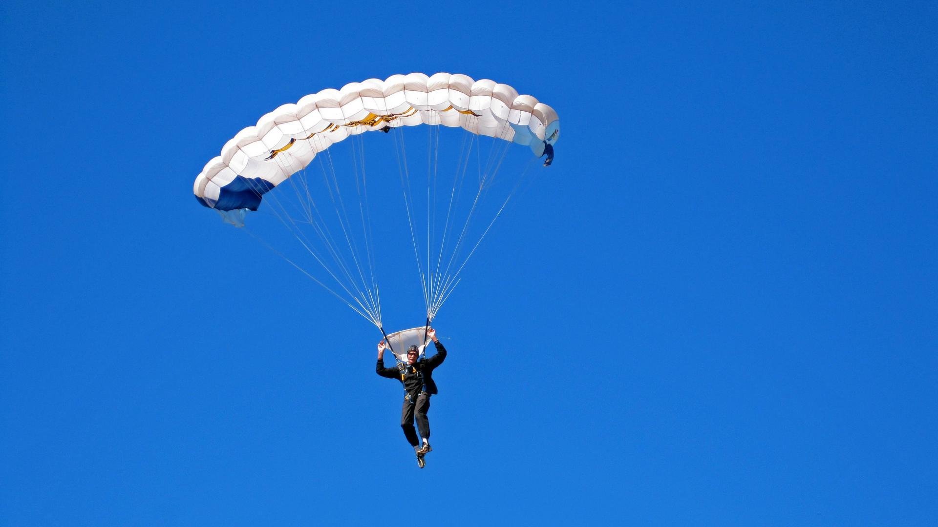 意甲焦点战之夜，保罗比赛走势一手掌控